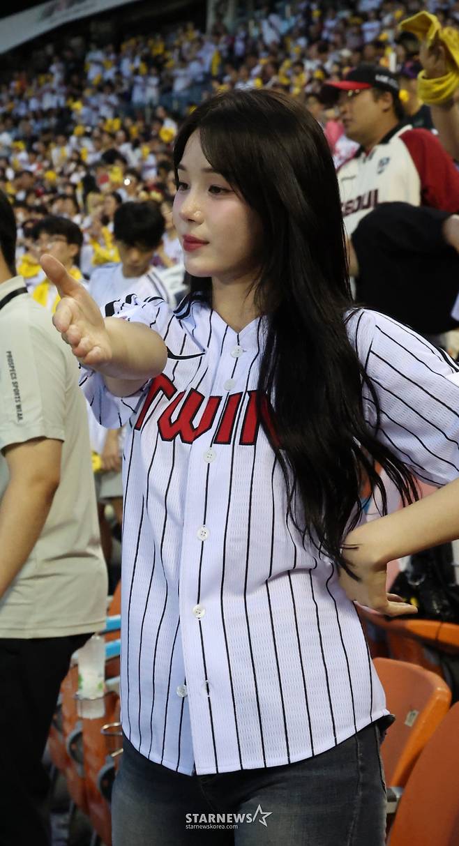 [포토] 1위 질주 LG, 고애리 인턴 충원!