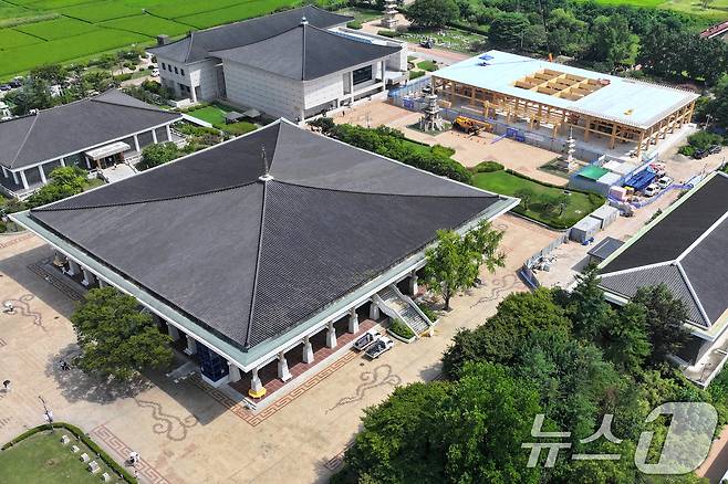 22일 국립경주박물관에서 'APEC 2025 정상회의' 만찬장 공사가 한창이다. 현재 만찬장 공정률은 60% 진행된 상태다. 2025.8.2/뉴스1 ⓒ News1 최창호 기자