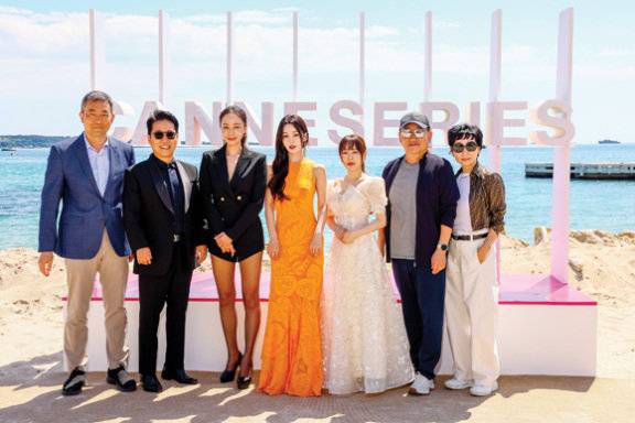 올 4월 제8회 칸 국제 시리즈 페스티벌 비경쟁 부문에 출연작 ‘동요괴담’이 초청돼 칸을 방문했다.