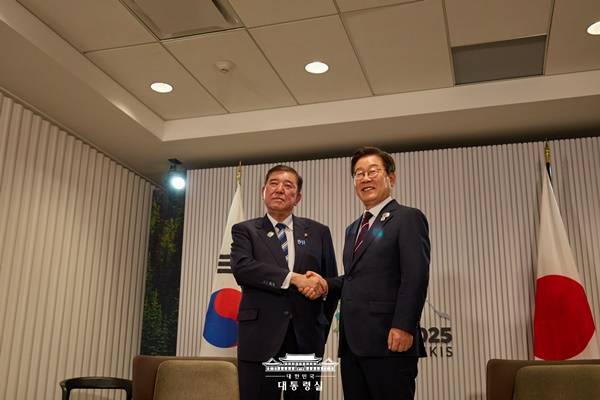 ▲ 지난 6월 이시바 시게루 일본 총리와 이재명 대통령. 사진=대통령실