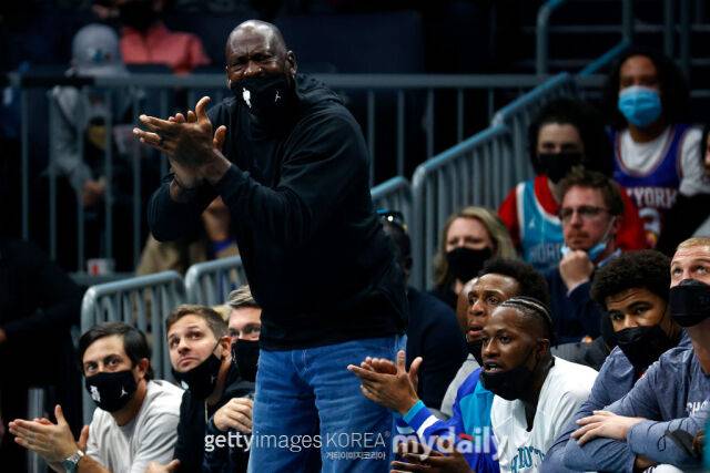 샬럿 호네츠 구단주 시절의 마이클 조던. /게티이미지코리아