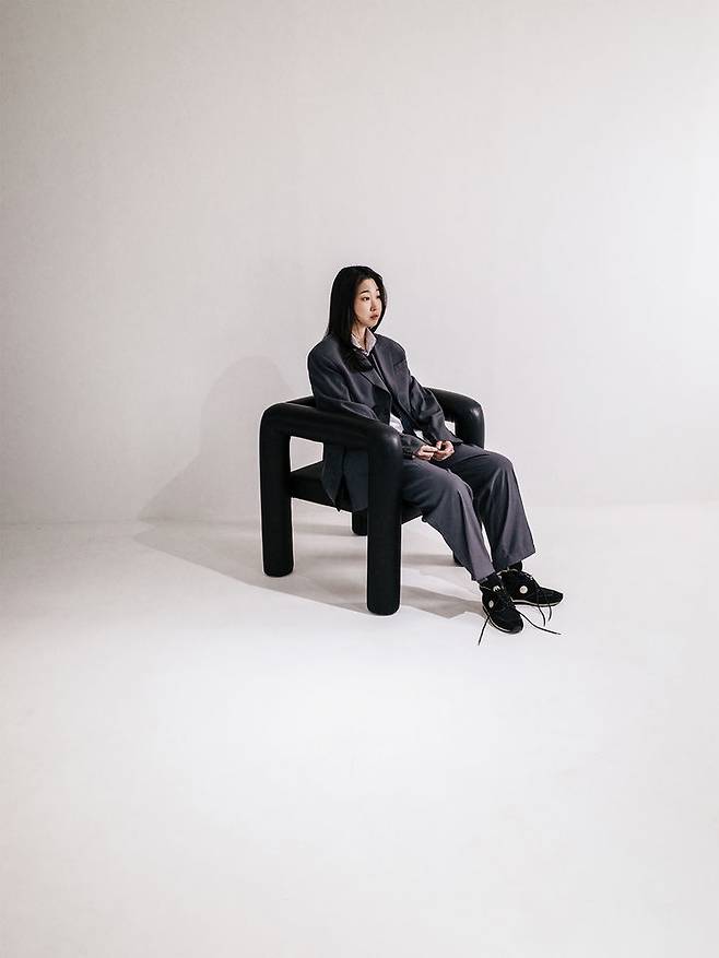 [서울=뉴시스] 강아솔. (사진 = 와우산 레코드 제공) 2025.08.22. photo@newsis.com *재판매 및 DB 금지