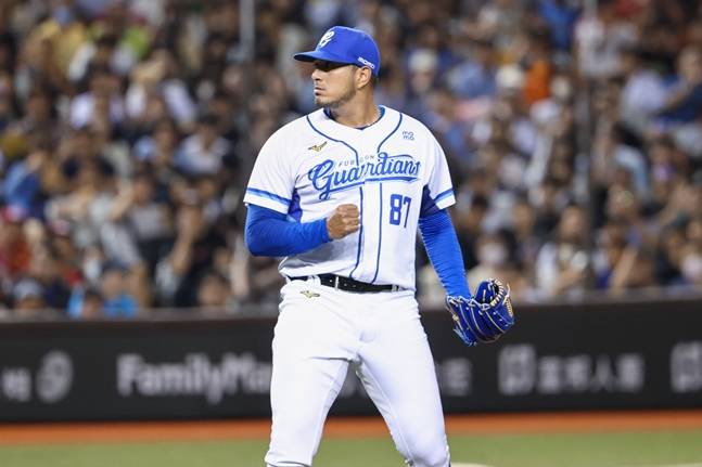 앤더슨 프랑코. /사진=푸방 가디언스 SNS