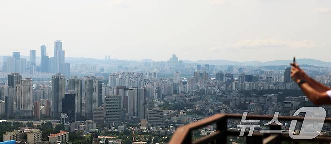 서울시내 아파트 단지의 모습. 2025.8.21/뉴스1 ⓒ News1 황기선 기자