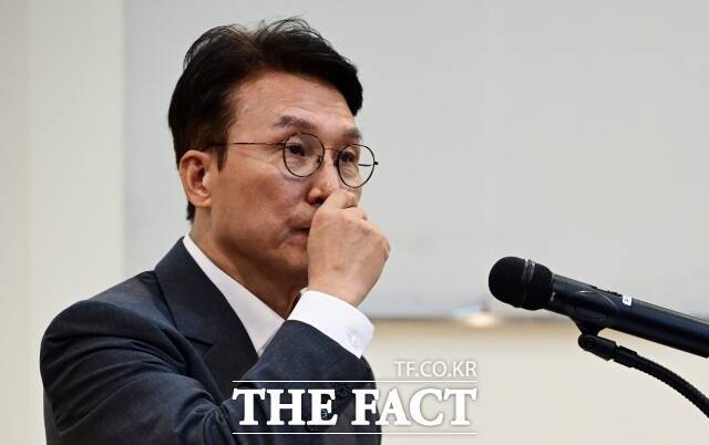 김 총리는 이날 기자 간담회에서 오는 한미 정상회담에서 주요 의제로 다뤄질 '동맹 현대화'에 대한 견해는 밝혔지만, 또 다른 핵심 사안인 '한미 원자력 협정 개정'과 관련해선 말을 아꼈다. /임영무 기자