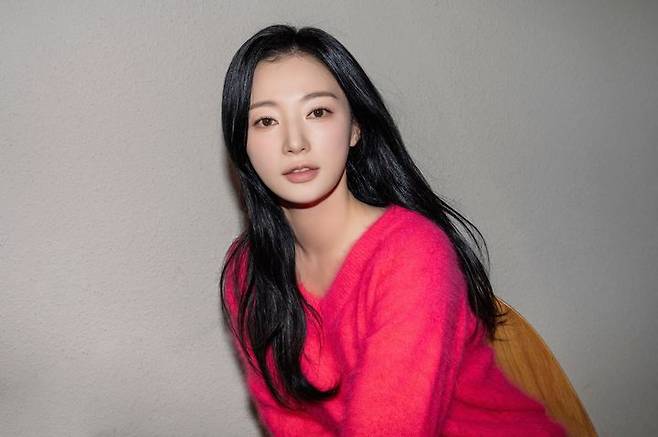 [서울=뉴시스] 배우 송하윤. (사진=킹콩 by 스타쉽 제공) 2025.08.23. photo@newsis.com