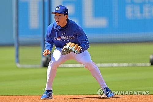 수비 중인 다저스 김혜성 [연합뉴스 제공]