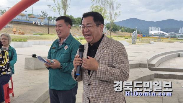이상휘 의원이 주민곁으로 찾아가는 노변정담서 발언하고 있다.