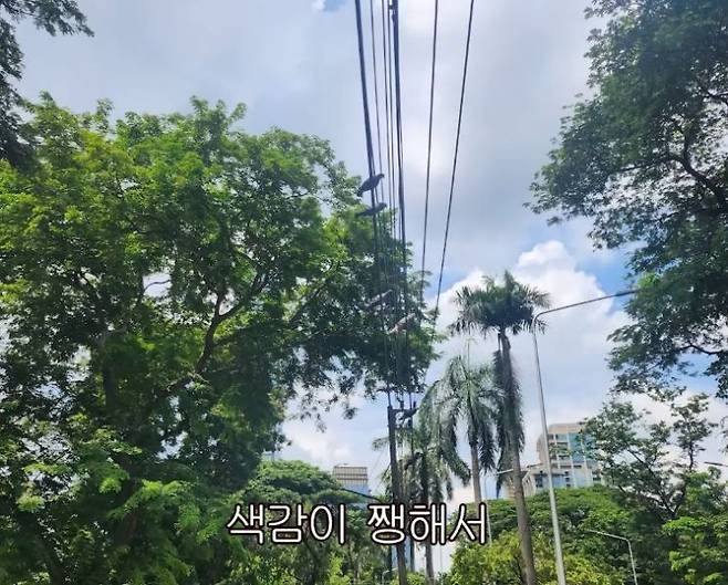 갤럭시를 쓰는 이유. '히지노'가 올린 '갤럭시를 쓰는 친구들에게' 유튜브 캡처.