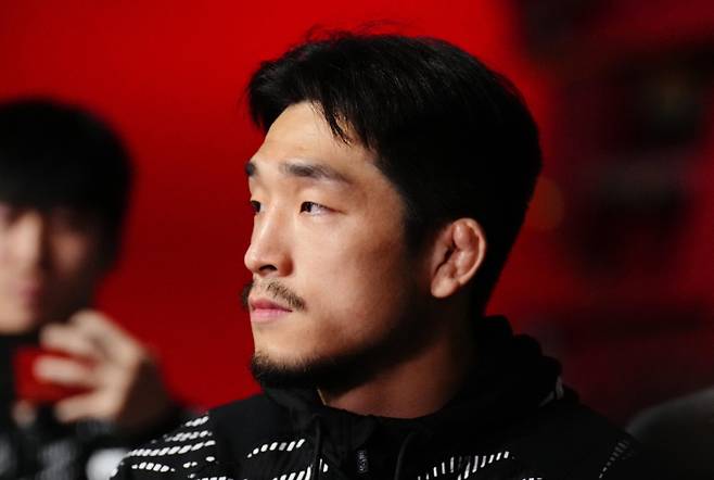 경기 일정, UFC '유짓수' 유수영, 상하이서 샤오롱에 만장일치 판정승 거두며 2연승 질주 ©UFC
