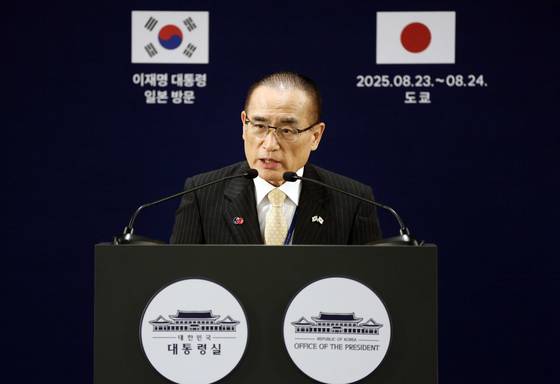위성락 국가안보실장이 24일 오전 일본 도쿄의 한 호텔에 마련된 한국 프레스센터에서 한일정상회담 결과에 대한 브리핑을 하고 있다. 대통령실사진기자단