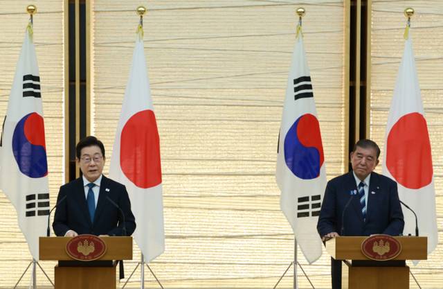 ▲ 이재명 대통령이 23일 일본 도쿄 총리 관저에서 열린 한일 정상 공동 언론 발표에서 발언하고 있다. 연합뉴스