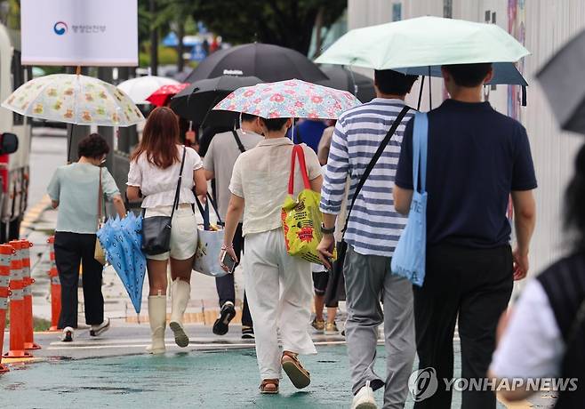 비 오는 날 [연합뉴스 자료사진]