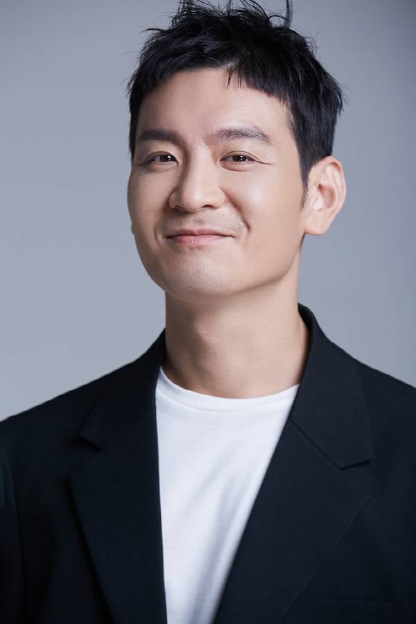 개그맨 대표 다둥이 아빠 정성호 씨.