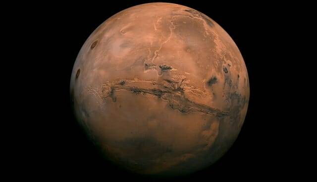 과거 NASA가 공개한 마리네리스 협곡 사진. 마치 긴 흉터 모양처럼 보인다. (출처=NASA)