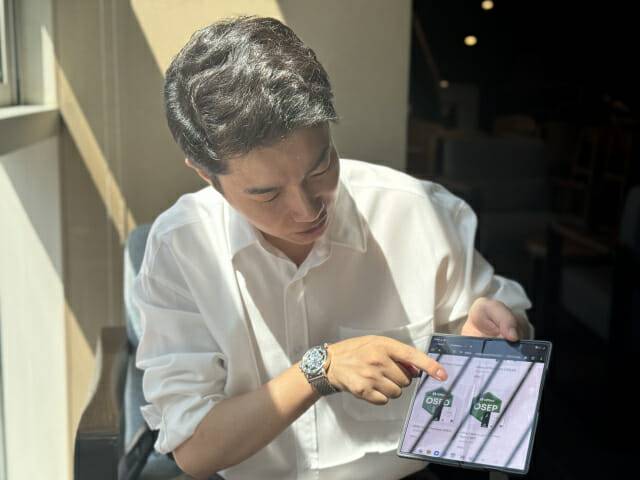보유 중인 국제 자격증에 대해 소개하고 있는 이별 CIS 대표.