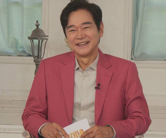 정보석이 김혜수와 촬영 당시 김혜수의 엄마 몰래 데리고 나가 밥을 먹였다고 밝혔다. / 정보석 소셜미디어