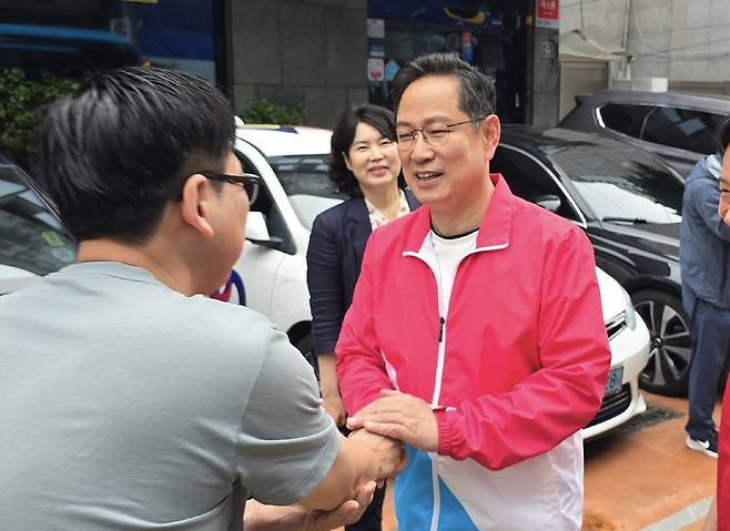 국민의힘 박수영 의원(오른쪽) SNS&nbsp;갈무리