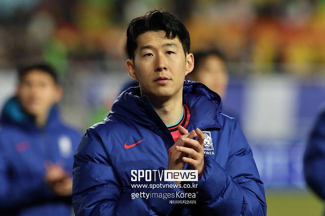 ▲ 홍명보 한국 축구대표팀 감독이 주장직 교체 가능성을 시사한 가운데&nbsp;2018년부터 한국 축구 최장수 주장 역할을 수행해온 '캡틴 손흥민(사진)의 시대'가 막을 내릴지 관심이 집중되고 있다.