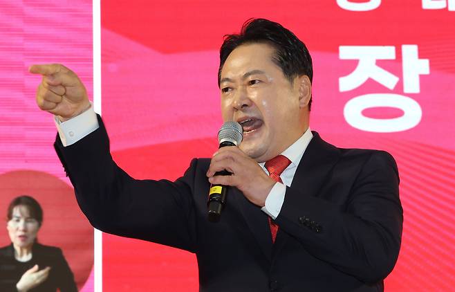 장동혁 국민의힘 당대표 후보가 13일 대전 배재대에서 열린 국민의힘 제6차 전당대회 충청·호남 합동연설회에서 지지를 호소하고 있다. /국회사진기자단