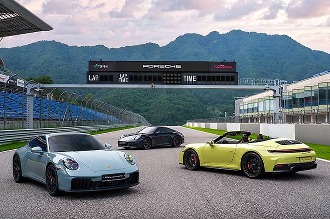포르쉐 911 GTS