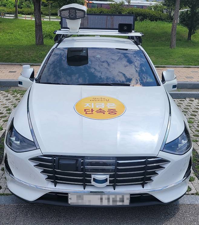 충남도 자율주행 불법주정차 단속차량&nbsp; ⓒ충남도 제공