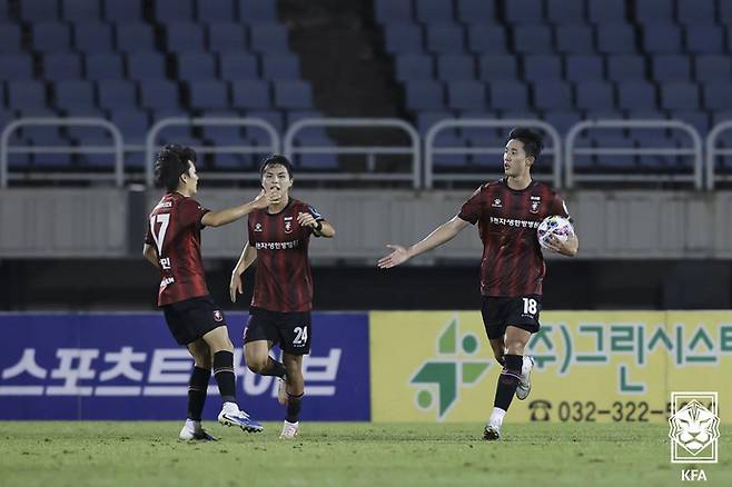 27일 부천종합운동장에서 열린 2025 하나은행 코리아컵 준결승 2차전 부천FC1995와 광주FC의 경기. 부천 이의형이 득점 후 기뻐하고 있다. 사진=대한축구협회