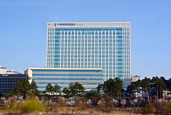 수원법원종합청사. [사진=수원지법]