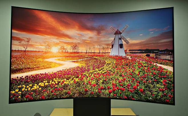 ▲ 빨간색 표현도 훌륭합니다 (클릭 시 확대됩니다)