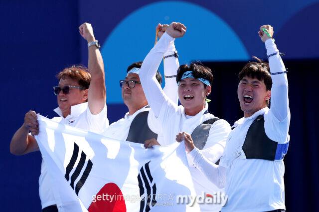 2024 파리 올림픽 당시 박성수 감독, 김우진, 이우석, 김제덕(왼쪽부터)./게티이미지코리아