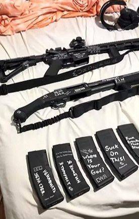 증오 문장이 적힌 美 미네소타 총격범의 총기와 탄창. 로이터=연합뉴스