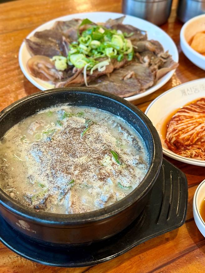 청주 개신동해장국 내장탕. 사진=박소윤