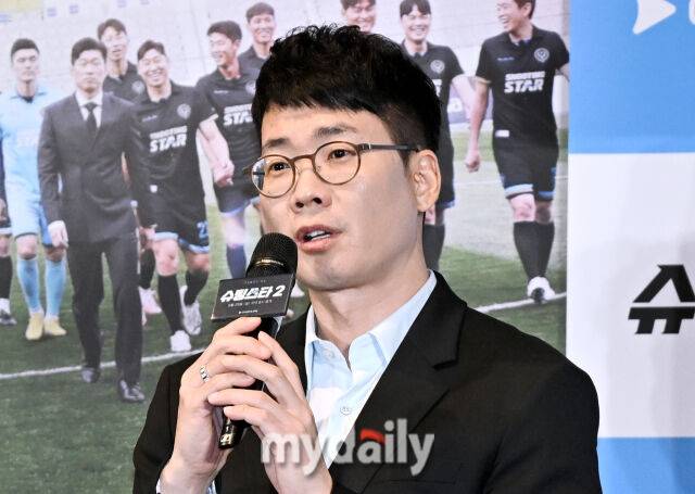조효진 연출이 28일 오전 서울 신도림 더링크 호텔에서 진행된 쿠팡플레이 '슈팅스타 시즌2' 제작발표회에서 이야기를 하고 있다. / 송일섭 기자(andlyu@mydaily.co.kr)