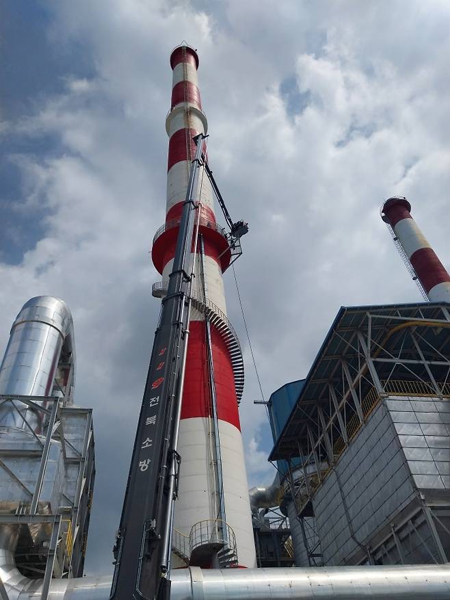 사고가 발생한 전북 전주의 한 공장. 2025.8.28. 전북자치도소방본부 제공