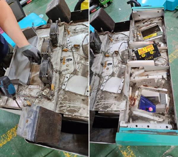 커버를 뜯어낸 모습