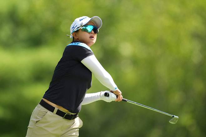 <yonhap photo-0220=""> NORTON, MASSACHUSETTS - AUGUST 28: Sei Young Kim of South Korea plays her shot from the 11th tee during the first round of the FM Championship 2025 at TPC Boston on August 28, 2025 in Norton, Massachusetts. Michael Owens/Getty Images/AFP (Photo by Michael Owens / GETTY IMAGES NORTH AMERICA / Getty Images via AFP)/2025-08-29 00:32:05/ <저작권자 ⓒ 1980-2025 ㈜연합뉴스. 무단 전재 재배포 금지, AI 학습 및 활용 금지></yonhap>