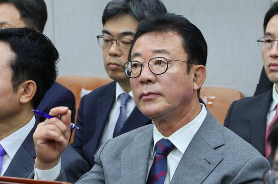 국회에서 열린 운영위원회 전체회의에 참석했던 홍철호 전 대통령비서실 정무수석. [연합뉴스]