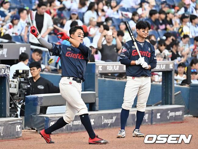 [OSEN=창원, 이석우 기자] 롯데 자이언츠 노진혁, 손호영 / foto0307@osen.co.kr