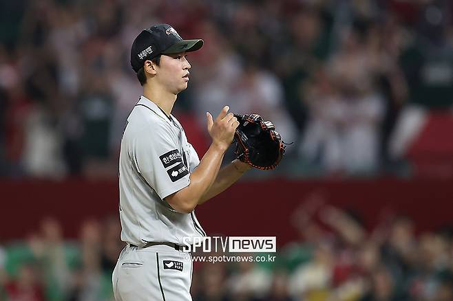 ▲ 포스트시즌 불펜 구상에 중요한 키로 떠오를 가능성이 있는 엄상백 ⓒ곽혜미 기자