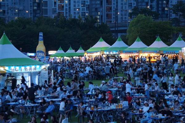 2025 송도맥주축제 [사진 = 이장원 기자]