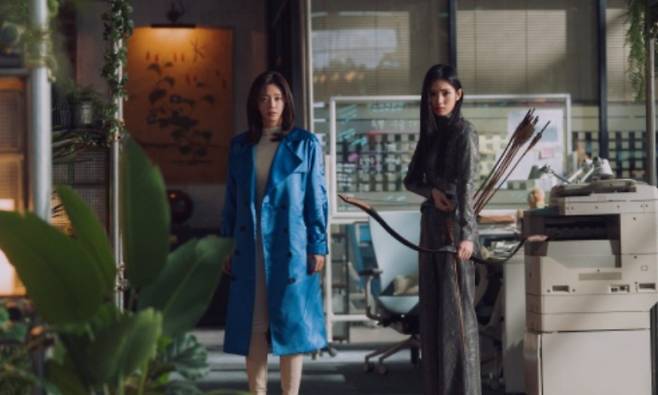 '트웰브' 각개전투 나선 천사 군단, 스펙터클 액션의 향연 STUDIO X+U