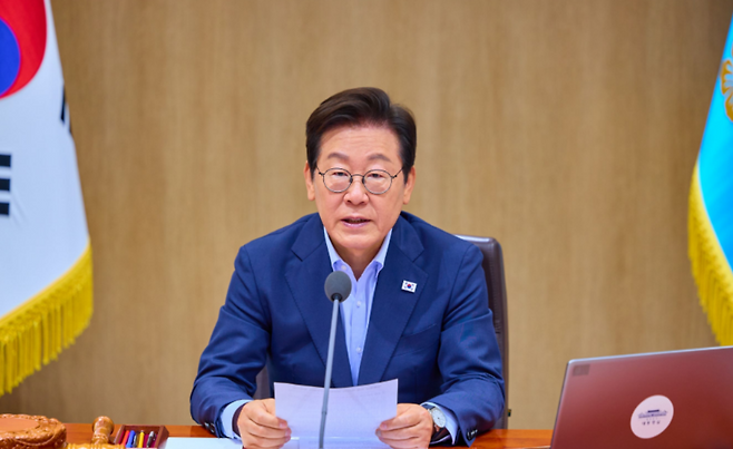 이재명 대통령이 29일 서울 용산 대통령실 청사에서 열린 임시 국무회의에서 발언하고 있다. (대통령실)