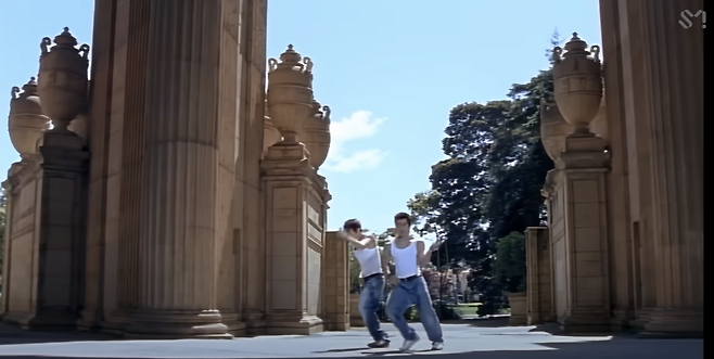 Music video screenshot of Fly to the Sky's "Sea of Love" (SM Entertainment YouTube)