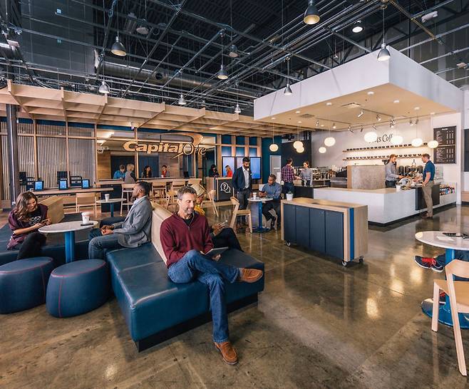 뉴욕 맨하튼에 위치한 캐피탈원 카페. 자료=캐피탈원