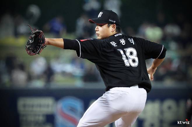 kt 문용익. kt wiz 제공