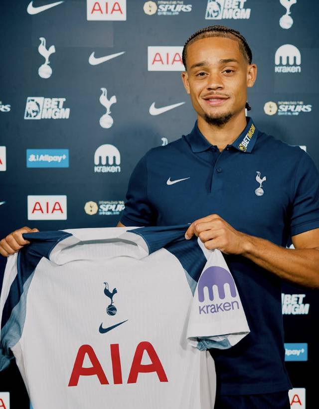 토트넘으로 이적한 사비 시몬스. /사진 토트넘 SNS