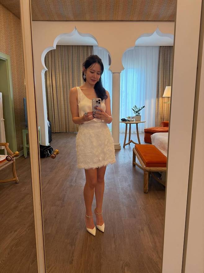 사진 = 손예진 인스타그램
