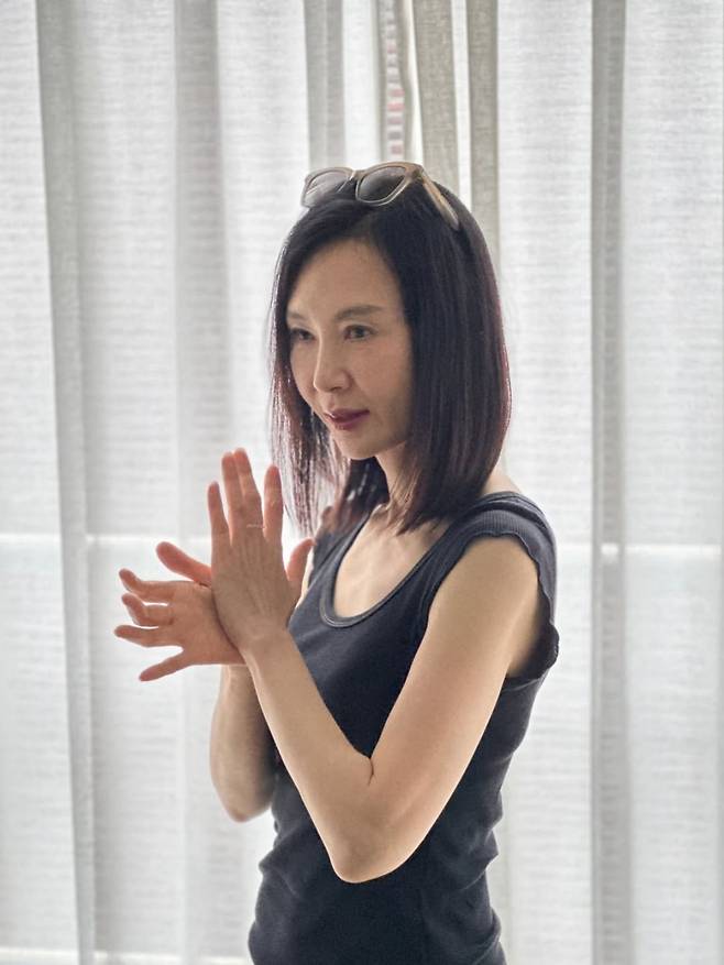 사진 = 채시라 인스타그램