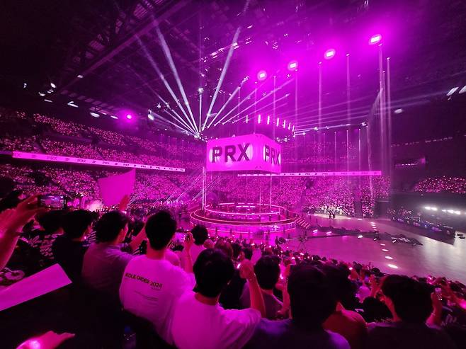 - PRX 선수들 입장