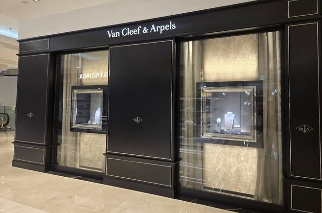 서울 시내 한 백화점의 반클리프앤아펠 매장. /최종석 기자